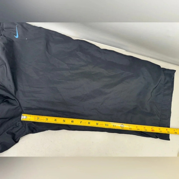 Nike The Athletic Dept. Women's size L Cropped Track Pants Mesh Lined Black - Picture 8 of 9